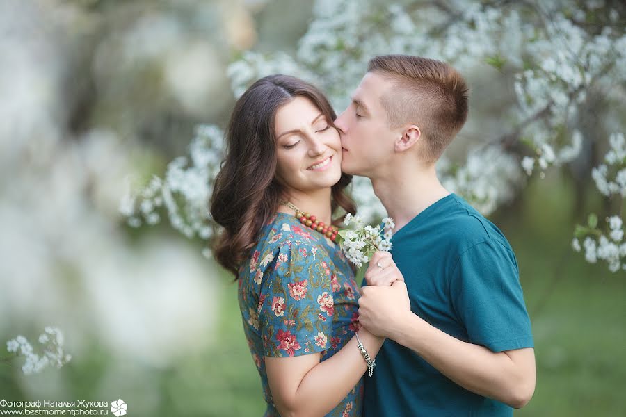 Fotógrafo de casamento Natalya Zhukova (natashkin). Foto de 11 de maio 2016