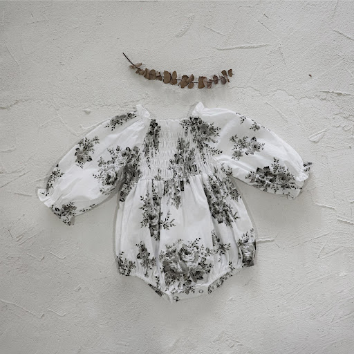 Title 10, Spring Baby Retro Big Flower Smocking Lantern L...