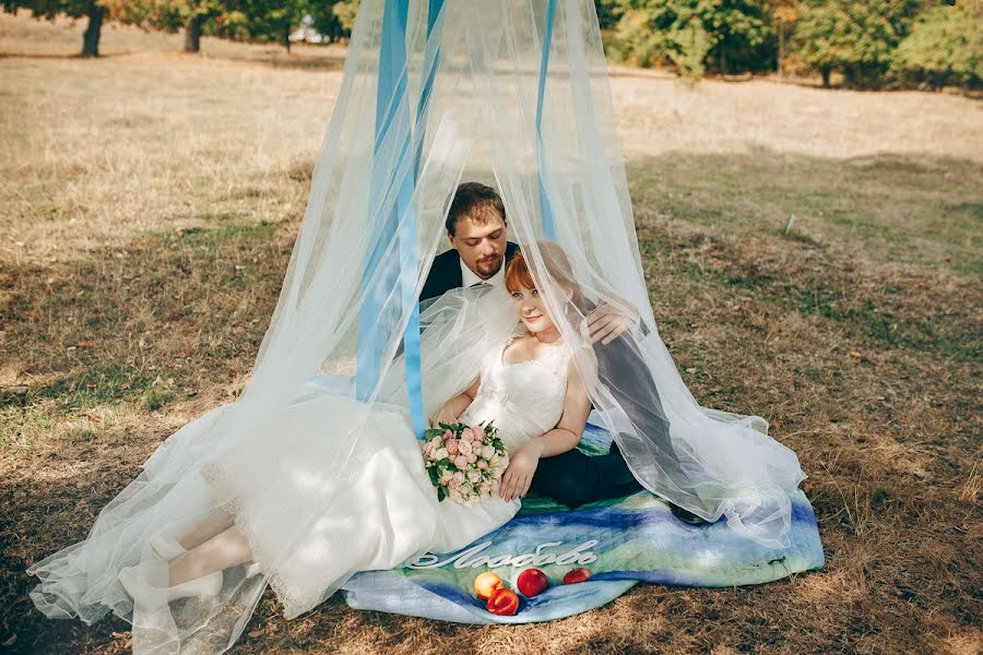 Vestuvių fotografas Aleksandr Saribekyan (alexsaribekyan). Nuotrauka 2015 vasario 7