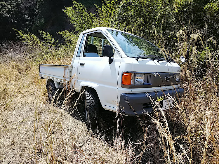 その他の4WDトラックにM/Tタイヤ装着に関するカスタム事例の投稿画像2枚目