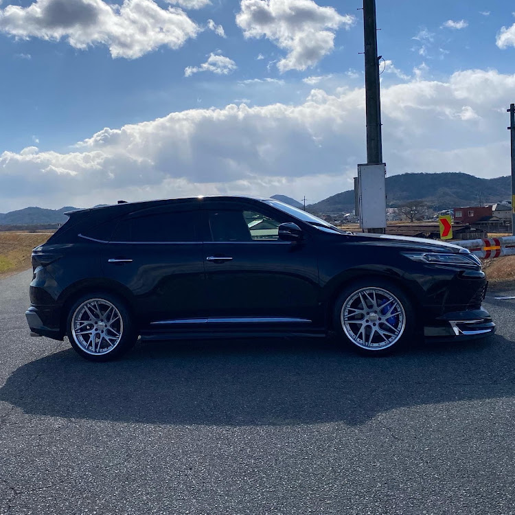 ハリアーの直人さんが投稿したカスタム事例の投稿画像2枚目