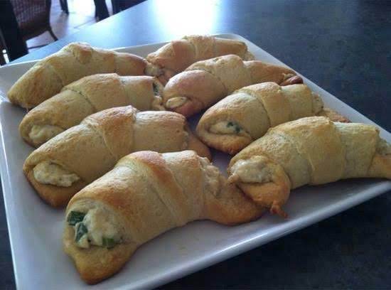 Roasted Garlic Chicken Puffs_image