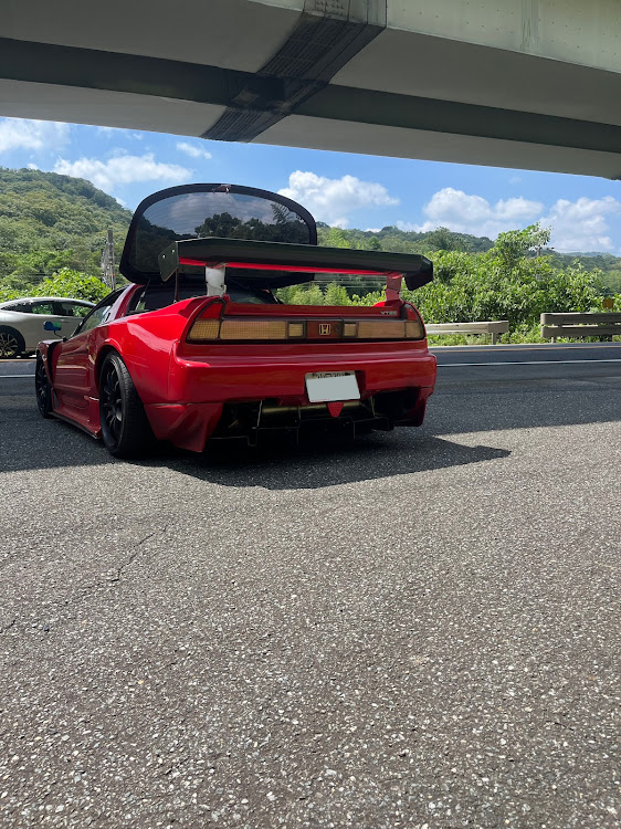 NSXのモテモテレーシング・夏過ぎる(´-ω-｀;)・めちゃめちゃ暑い🥵・被害に遭われた方に心よりお見舞い申し上げますに関するカスタム事例の投稿画像1枚目