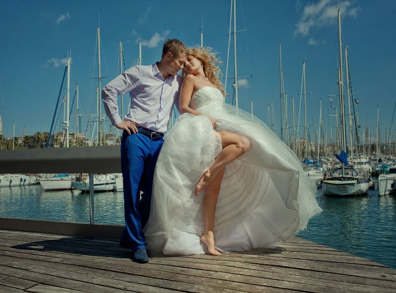 Wedding photographer Vadim Smolyak (dramat). Photo of 18 March 2014