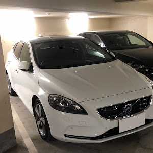 V40 T4