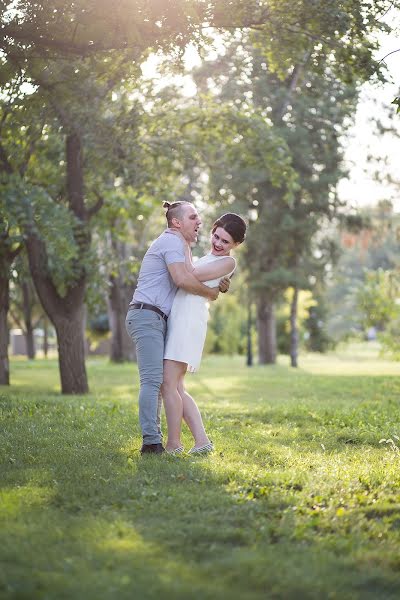 Fotografo di matrimoni Nadezhda Matvienko (nadejdasweet). Foto del 11 agosto 2017