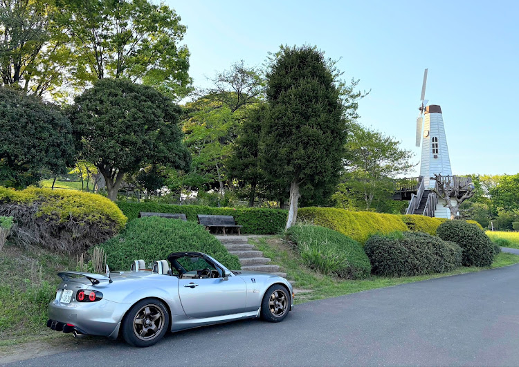 ロードスターのcafe 12 mile・プラグ交換予定に関するカスタム事例の投稿画像1枚目