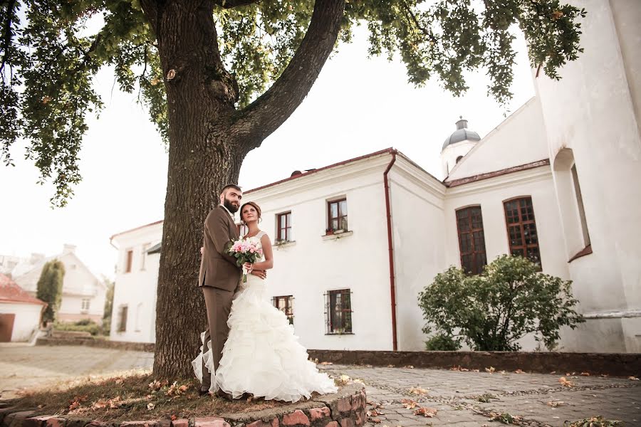 Fotografo di matrimoni Olga Podobedova (podobedova). Foto del 24 settembre 2018