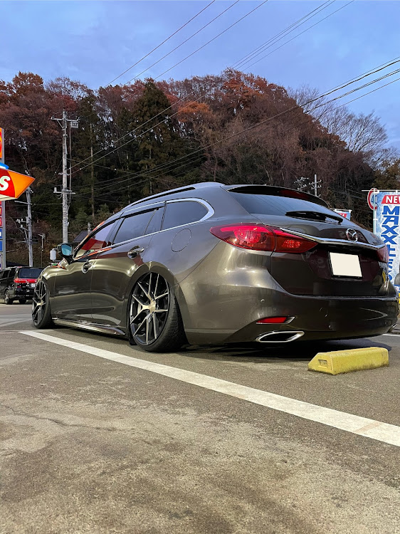 アテンザワゴンのリム乗せstyle・被せstyle・どちらが好み？に関するカスタム事例の投稿画像4枚目