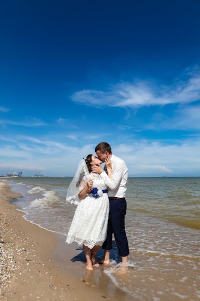 Fotógrafo de casamento Gennadiy Kalyuzhnyy (kaluzniy). Foto de 8 de agosto 2016