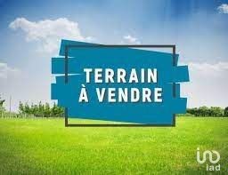 Vente terrain  668 m² à Orange (84100), 150 000 €