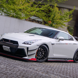 NISSAN GT-R R35