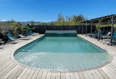 House with pool and terrace 3