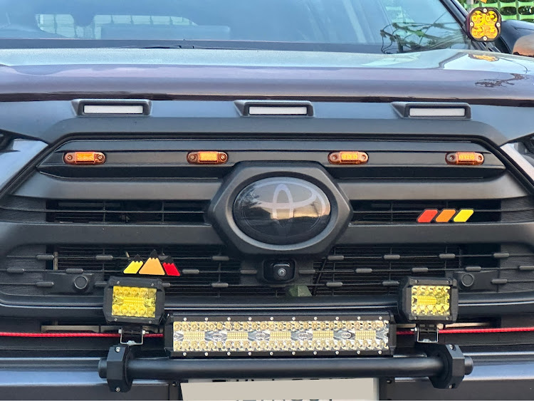 RAV4のRAV4・rav4adventure・ワークライト・自動車税の季節ですねに関するカスタム事例の投稿画像2枚目