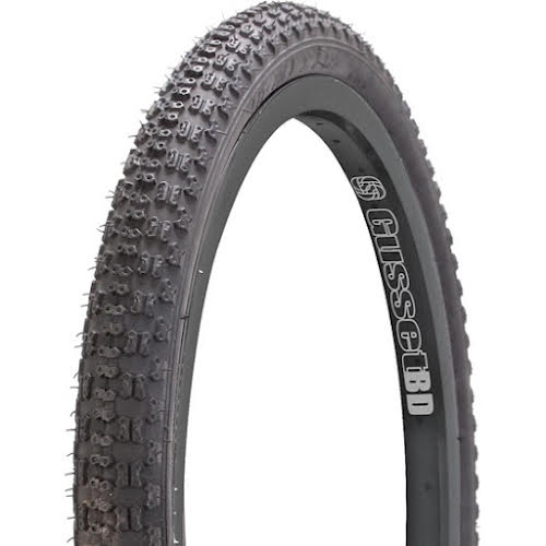 Innova Comp 3 Style Wire Bead Tire, 16 x 2.125"