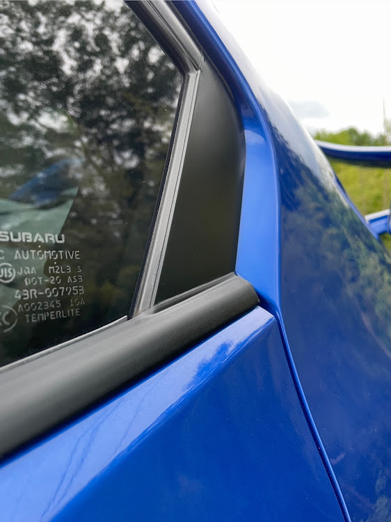 WRX STIのディテーリング・ながら洗車 BASE・KAMIKAZECOLLECTION・エムツーテクノロジー・ジーオンに関するカスタム事例の投稿画像2枚目