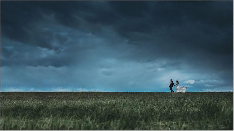 Düğün fotoğrafçısı Tomas Saparis (saparistomas). 4 Temmuz 2018 fotoları