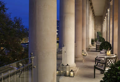 Apartment with terrace 1