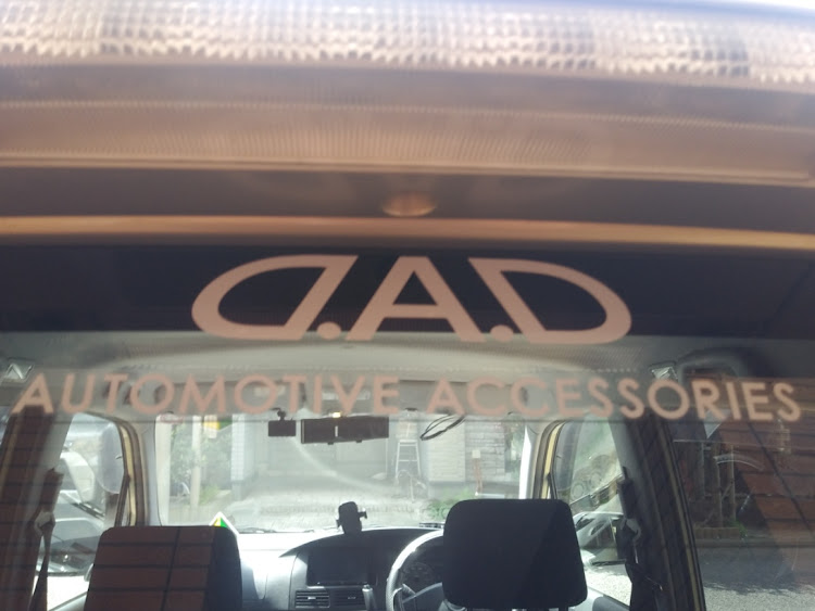 ムーヴカスタムのL150s・ムーヴカスタム・DADステッカー・ステッカー貼りに関するカスタム事例の投稿画像1枚目