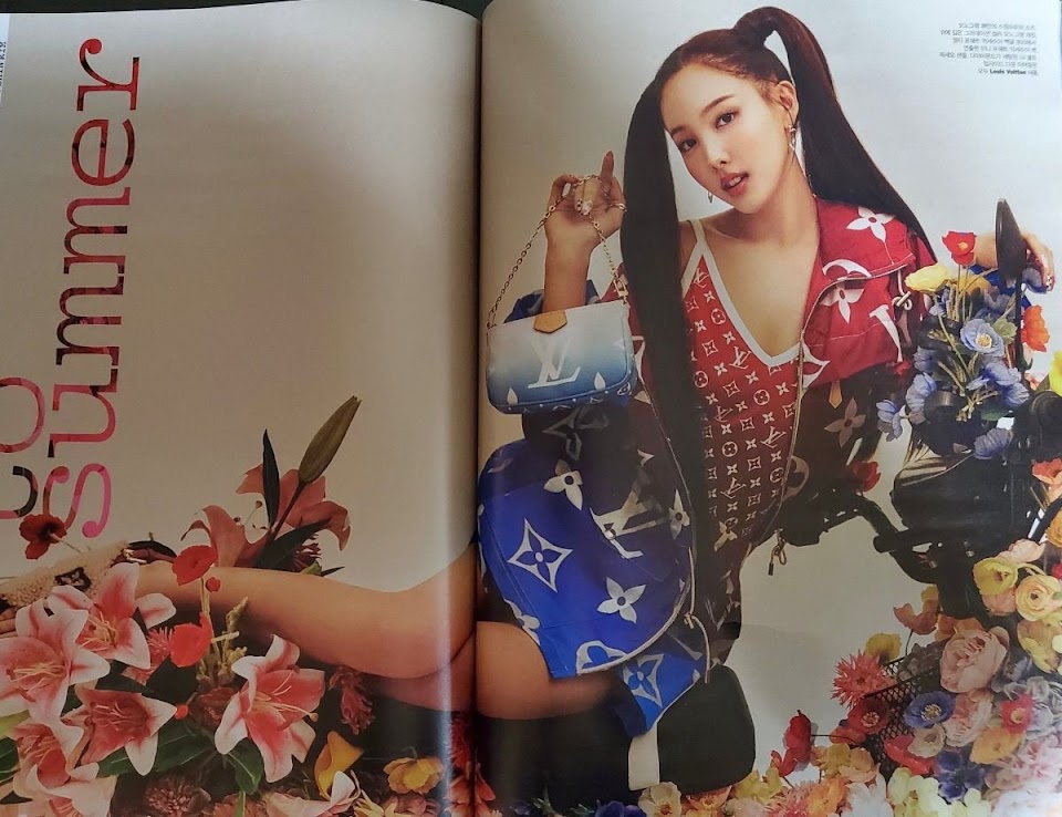 TWICE - NAYEON & Louis Vuitton @ ELLE Korea 10월호