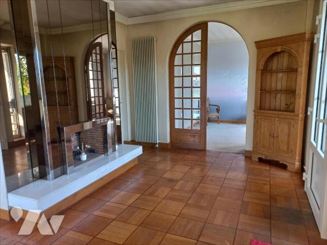 Vente maison 9 pièces 214 m² à Saint-Dizier (52100), 264 975 €