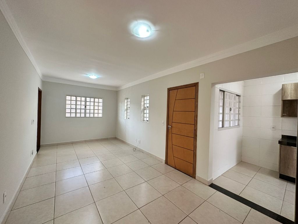 Casa com 3 suíte à venda, 109 m² por R$ 425.000 - Abadia - Uberaba/MG