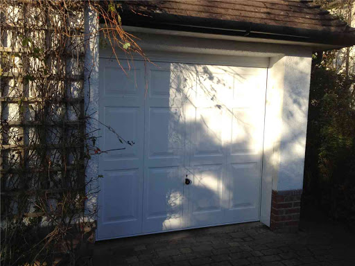 Hormann Georgian Canopy Door With Frame