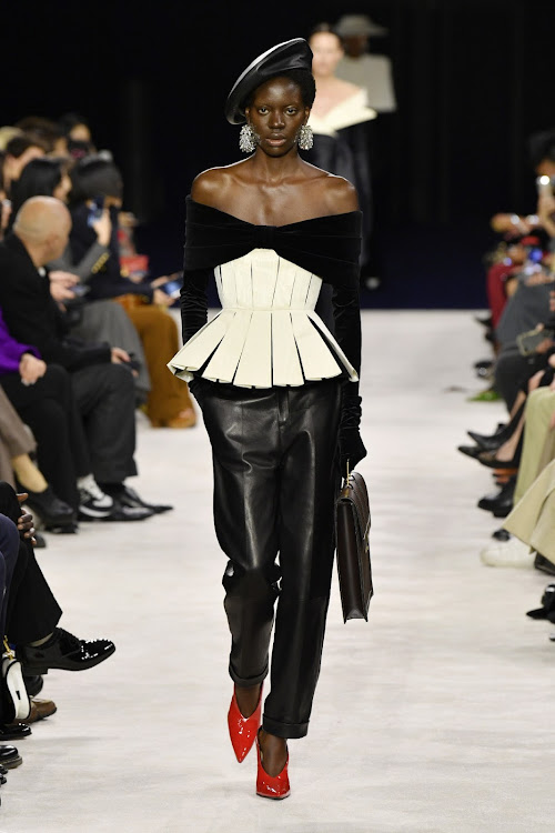 A model walks the runway during the Balmain Womenswear Fall Winter 2023-2024 show as part of Paris Fashion Week on March 01, 2023 in Paris, France.