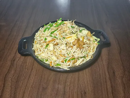 Chicken Soft Garlic Noodles