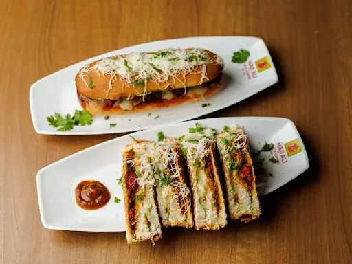 Paneer Makhani Club Grilled Sandwich With Haji Ali Special Roll