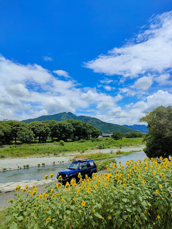 パジェロミニのひまわり畑🌻・ヤシの木・愛媛ドライブ・夏休み・川沿いドライブに関するカスタム事例の投稿画像4枚目