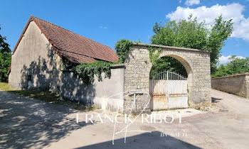 maison à Noyers (89)