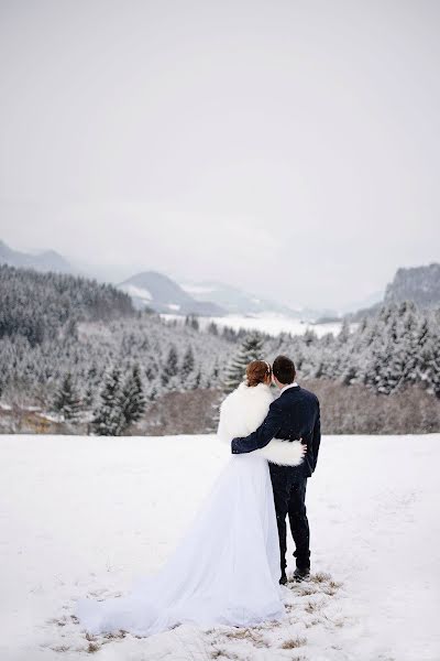 Fotógrafo de casamento Andrea (adushaphoto). Foto de 16 de abril 2019