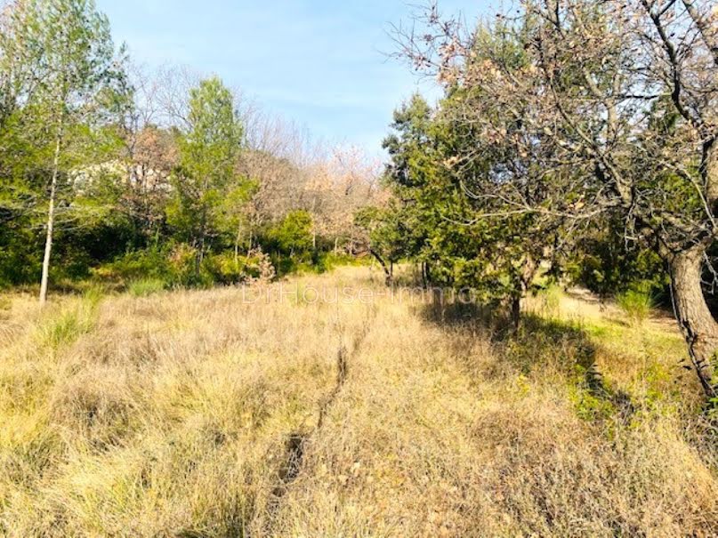 Vente terrain  2100 m² à Uzès (30700), 160 000 €