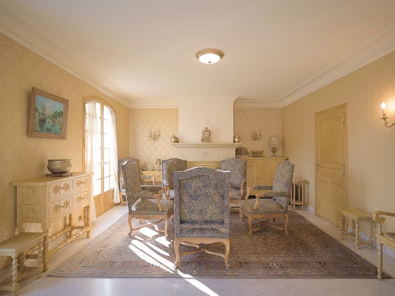 Vente maison 5 pièces 200 m² à Pau (64000), 690 000 €