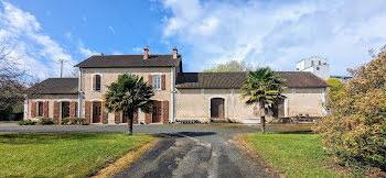 maison à Angouleme (16)