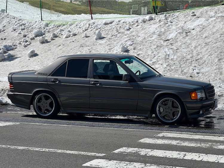 その他の190E 3.2 AMG・ドライブ・小布施・渋峠・W201に関するカスタム事例の投稿画像10枚目