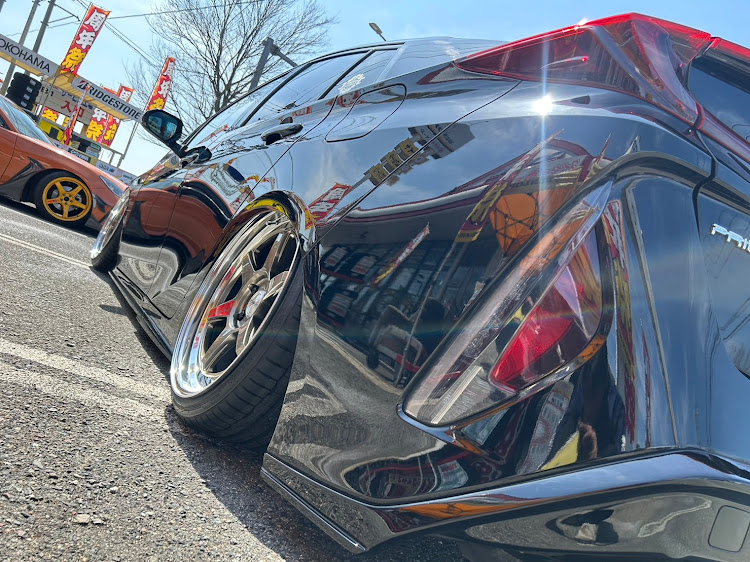 プリウスPHVのSSR wheels・SSR Professor sp7・newホイール・タイヤ一番east・114.3に関するカスタム事例の投稿画像4枚目