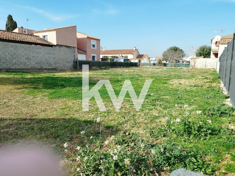 Vente terrain  601 m² à Le Cailar (30740), 180 000 €