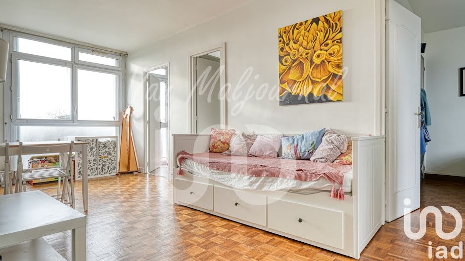 Vente appartement 3 pièces 58 m² à Chatou (78400), 193 000 €