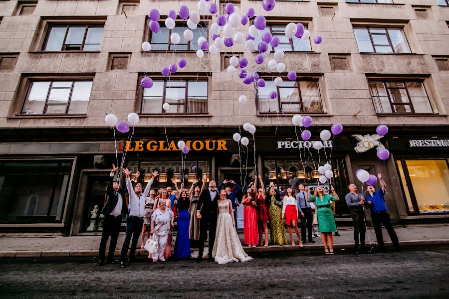 Fotógrafo de casamento Snezhana Magrin (snegana). Foto de 9 de fevereiro 2018