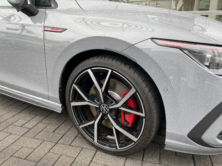 ゴルフGTIのGOLF GTI・GOLF8に関するカスタム事例の投稿画像3枚目