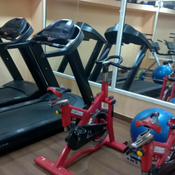 Karan World Gym photo 