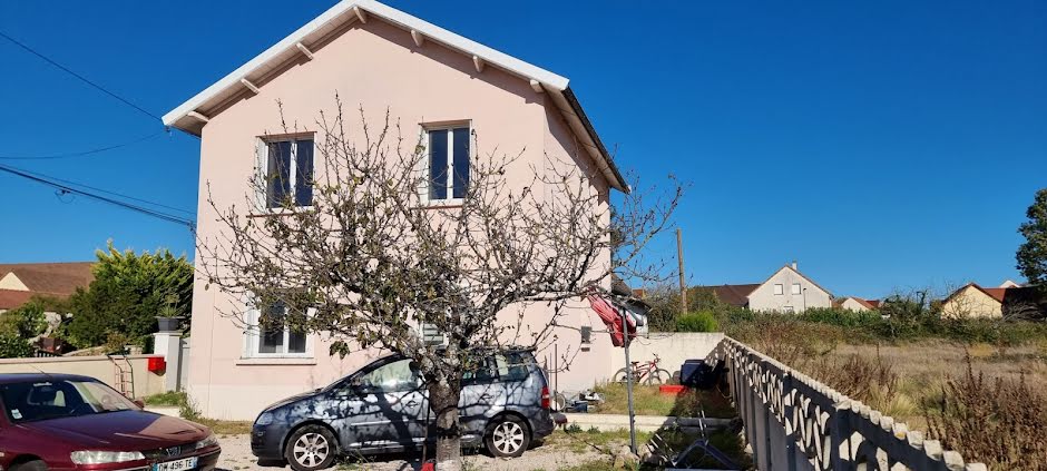 Vente maison 5 pièces 103 m² à Ouroux-sur-Saône (71370), 155 000 €