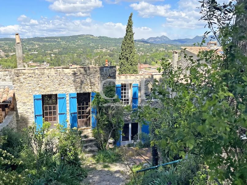 Vente propriété 4 pièces  à Vaison-la-Romaine (84110), 474 000 €