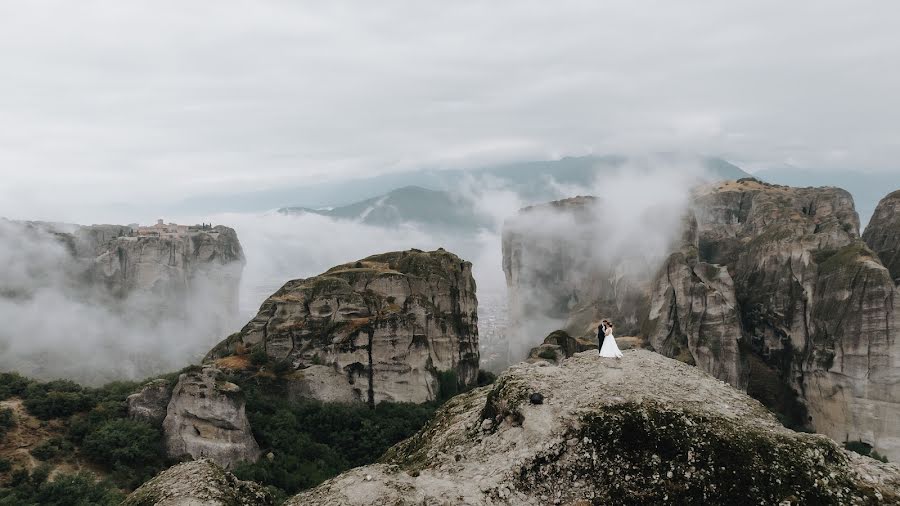 Svatební fotograf Κωνσταντίνος Χατζούλης (aurorastudio). Fotografie z 22.září 2023