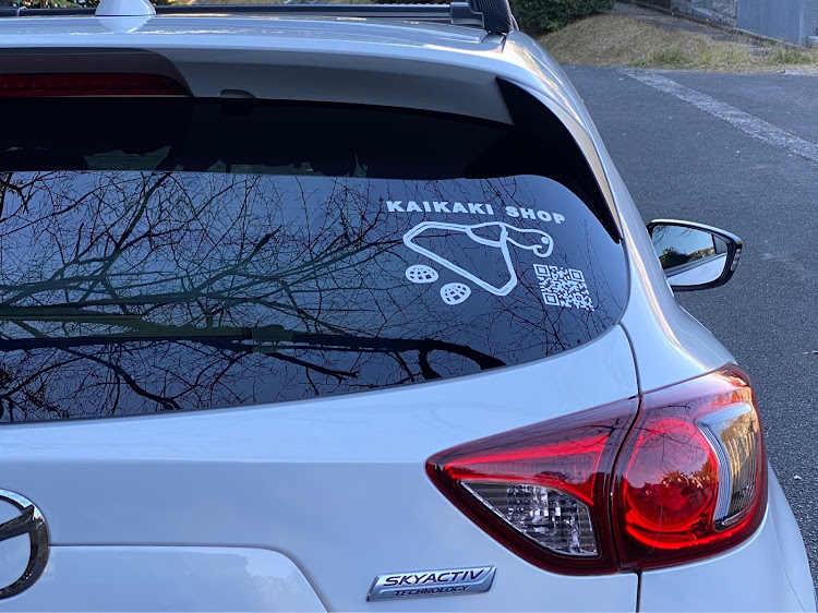 CX-5のステッカー・リアウインドウ・カッティングシートに関するカスタム事例の投稿画像1枚目