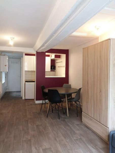 Location meublée appartement 1 pièce 25 m² à Le Havre (76600), 540 €