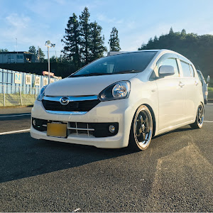 ミライース LA300S