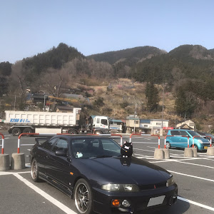 スカイライン R33